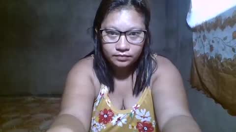 naughtypinay08 online show from August 5, 1:57 am