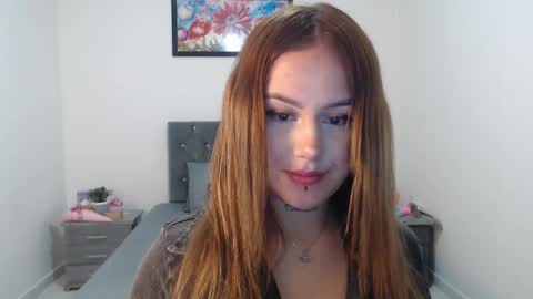 Snapshot of naughtyplayass chatting on September 24, 4:58 pm naughtyplayass online show from September 24, 4:58 pm