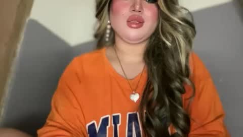 Rose Wilson online show from October 11, 1:49 pm