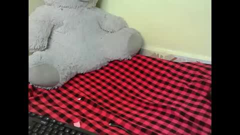 naughtyqueen online show from February 5, 8:34 pm