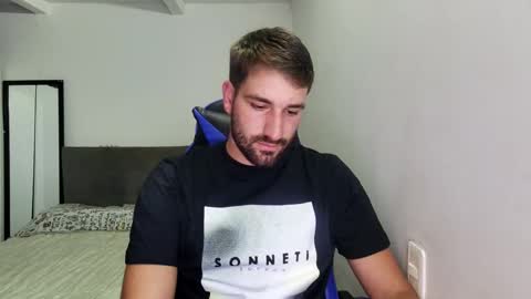 Nico online show from February 25, 8:45 pm