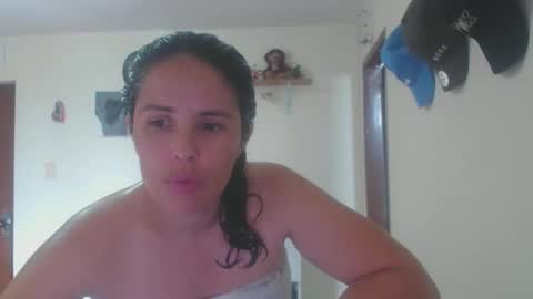 keyra online show from February 1, 5:10 pm