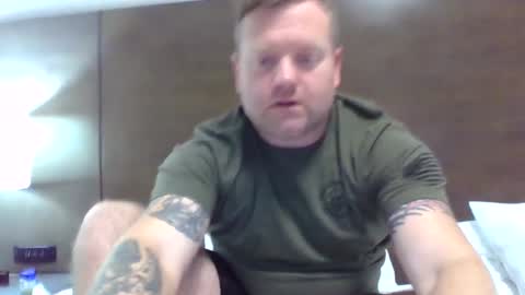 navyman34 online show from February 23, 2:18 am