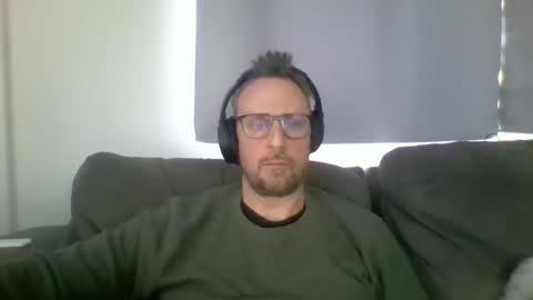 nawtydom1977 online show from December 15, 8:16 pm