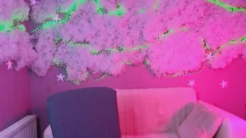 Naya online show from March 31, 9:10 am