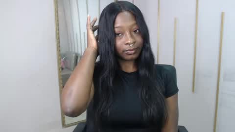 Nayaris 3 online show from May 30, 3:32 pm