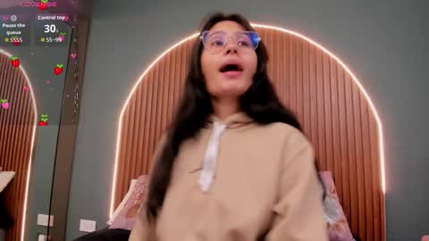 Naye  online show from October 30, 4:13 am