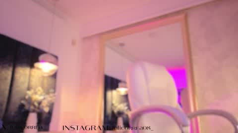 Juli  online show from October 21, 12:32 pm