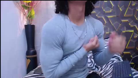 Snapshot of nazper_ chatting on September 19, 3:49 pm Nazper online show from September 19, 3:49 pm