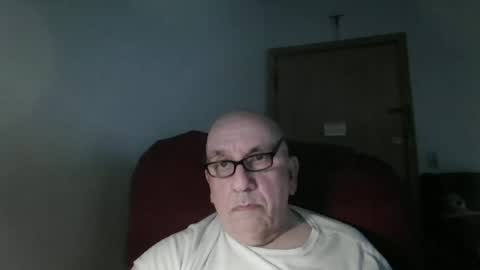 Tom online show from June 24, 1:01 am