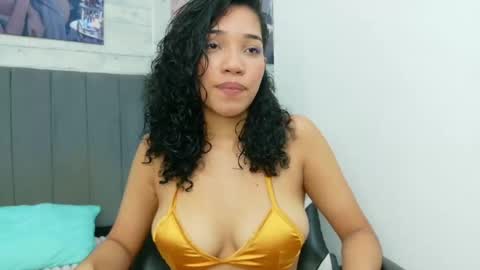 Snapshot of neferbusty chatting on September 22, 1:48 pm Neifer online show from September 22, 1:48 pm