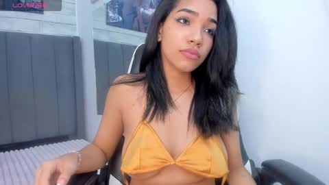 Snapshot of neferbusty chatting on September 10, 1:45 pm Neifer online show from September 10, 1:45 pm