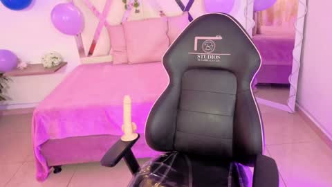 NEFTIS  online show from April 3, 8:27 pm