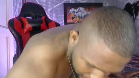 Snapshot of negritomeloso_k18 chatting on September 16, 1:57 pm negritomeloso_k18 online show from September 16, 1:57 pm
