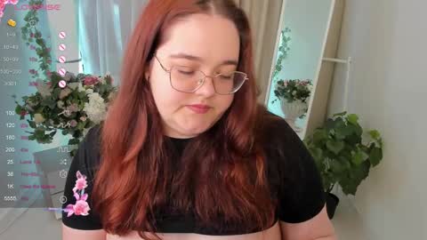 Snapshot of neko_moor chatting on September 23, 8:59 pm neko_moor online show from September 23, 8:59 pm