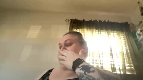 Nellie Atlas online show from February 4, 4:22 pm