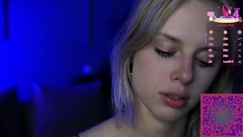 Snapshot of nelly_carroll chatting on October 16, 11:03 pm I am Nelly3 online show from October 16, 11:03 pm
