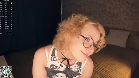 nelly_gloss online show from June 21, 9:16 am