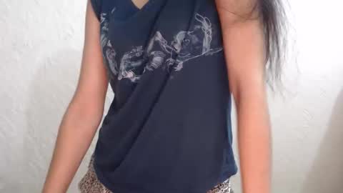 Nensy online show from October 25, 7:47 pm