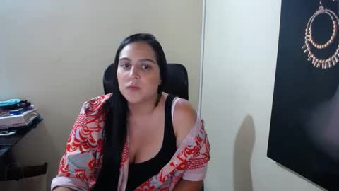 kelly lopez online show from February 5, 9:07 pm