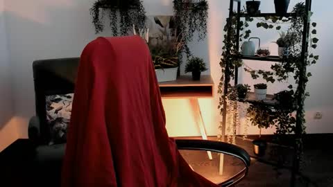 Neo Geisha online show from March 22, 10:08 am