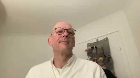 neptunofatlantis online show from March 14, 5:11 am