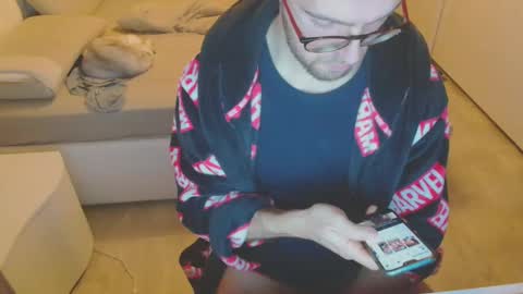 Snapshot of nerchia_89 chatting on December 3, 11:40 pm Nerchia89 online show from December 3, 11:40 pm