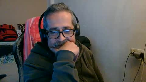 neron401 online show from January 10, 4:12 pm