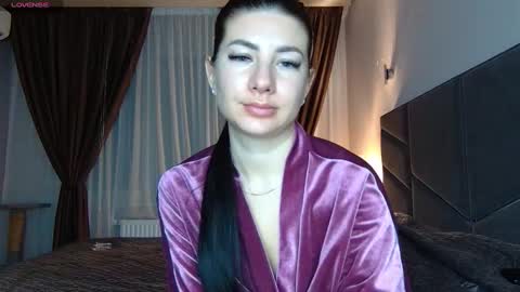 Nessy online show from February 24, 2:51 am