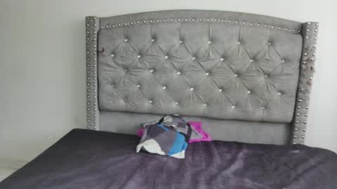 nesuko_kamado online show from January 13, 4:59 pm