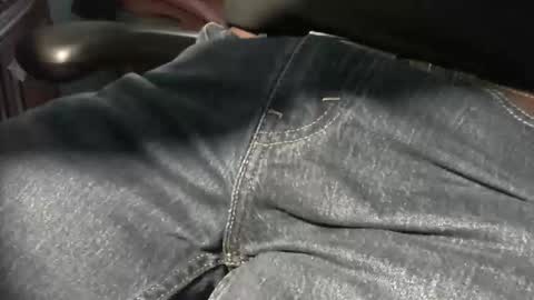 nevrsaynevr2000 online show from March 1, 5:39 pm