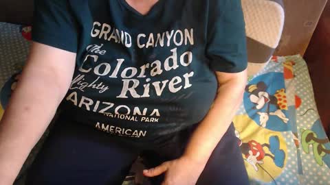 Lilly  online show from October 8, 7:36 am