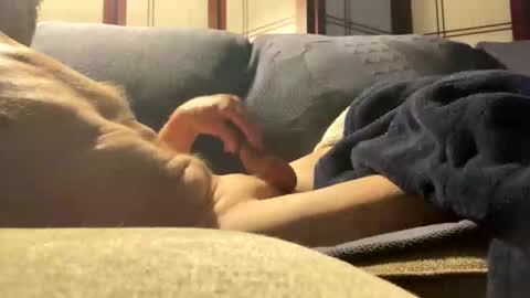 Newgb959782 online show from November 30, 7:15 am