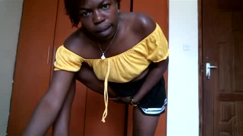 Snapshot of niceass_95 chatting on March 8, 10:43 am gabby online show from March 8, 10:43 am