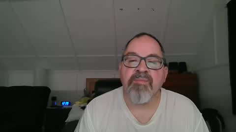 niceguy7208 online show from November 24, 5:39 am