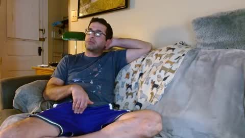 Nick online show from December 3, 12:08 am