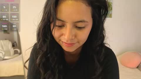 Nicole Silvermoon online show from April 17, 5:15 pm