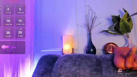 nicki_ripperton online show from May 26, 5:24 am