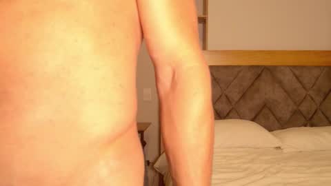 Snapshot of nickriverzxo chatting on October 22, 11:17 pm nickriverzxo online show from October 22, 11:17 pm