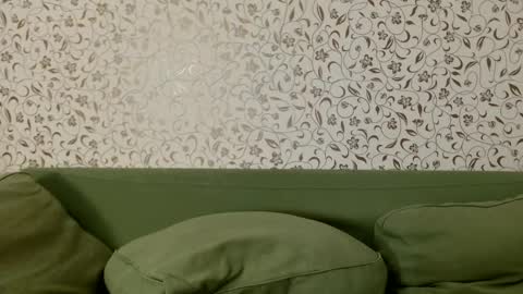 Snapshot of nicksuper8 chatting on January 18, 10:49 pm Nick online show from January 18, 10:49 pm