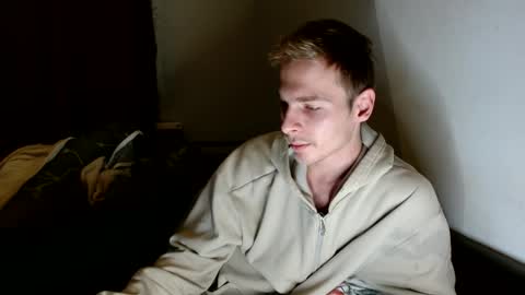 Snapshot of nicksuper8 chatting on September 24, 6:03 pm Nick online show from September 24, 6:03 pm