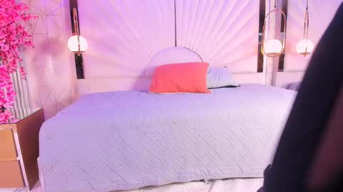   online show from June 6, 4:07 am