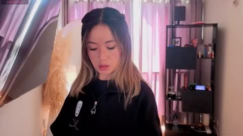 Nicky online show from March 1, 3:27 pm