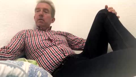 Nico online show from November 16, 1:18 am