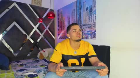 nico_blaze7 online show from January 14, 12:24 pm