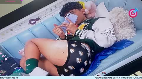 nico online show from February 18, 8:05 am