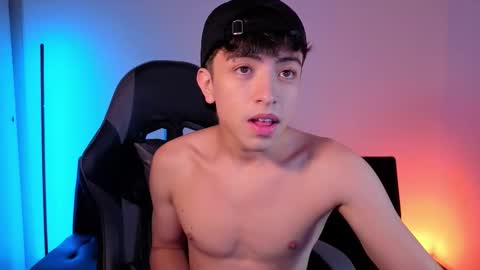 Nicolas online show from January 13, 8:16 pm