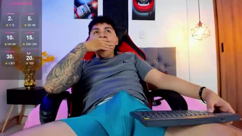 Snapshot of nicolas_james_sc chatting on September 13, 4:09 pm nicolas_james_sc online show from September 13, 4:09 pm