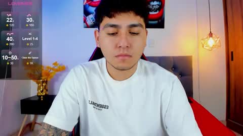 Snapshot of nicolas_james_sc chatting on October 18, 1:04 pm nicolas_james_sc online show from October 18, 1:04 pm