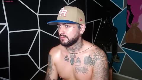 nicolas online show from December 1, 1:47 am